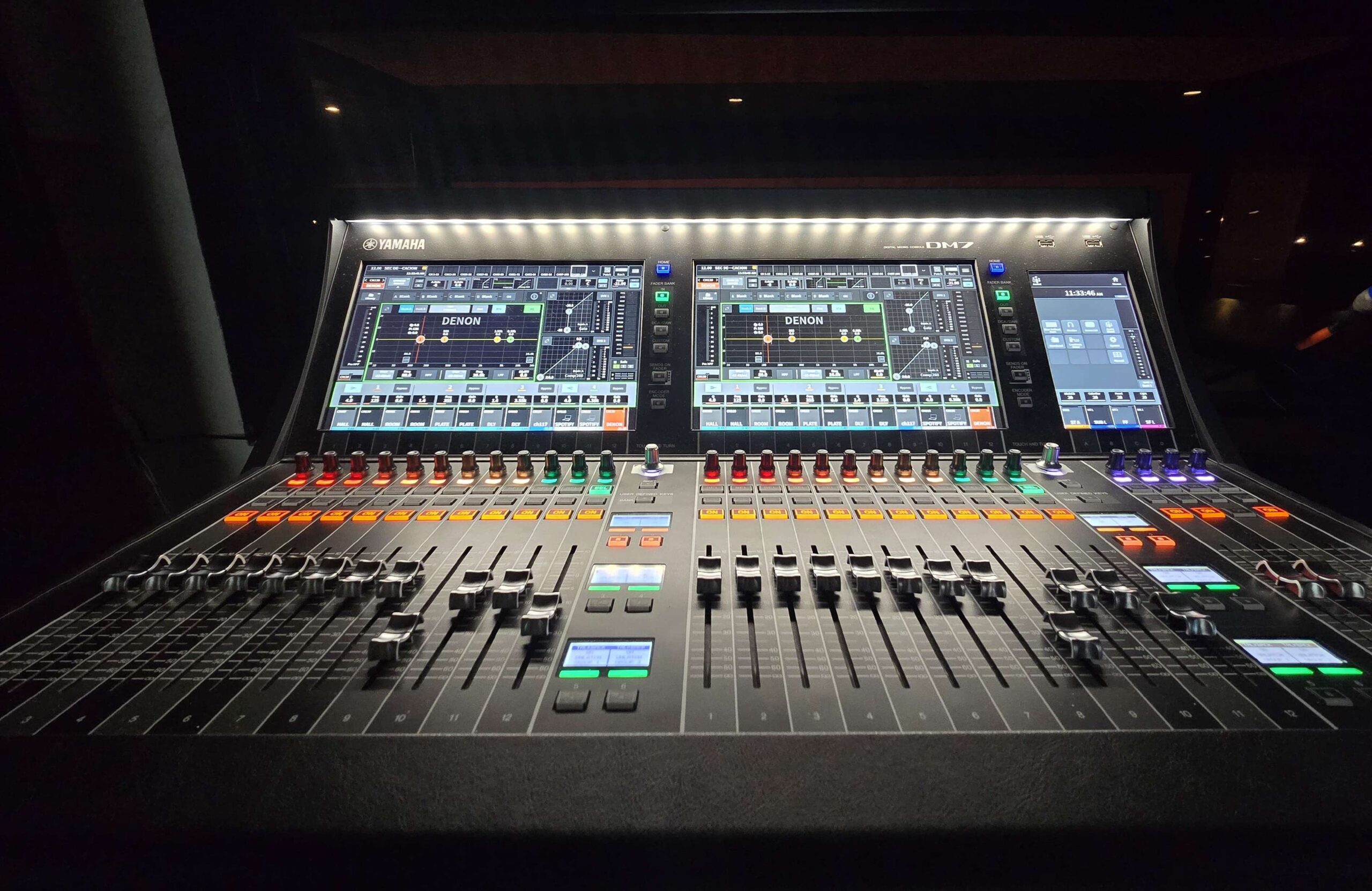Consola de sonido Teatro Los Fundadores